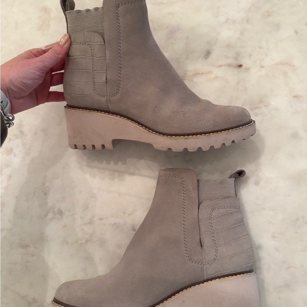Dolce Vita Light Gray Ankle Booties - waterproof!